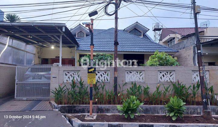 RUMAH KEBON JERUK JAKARTA BARAT 1