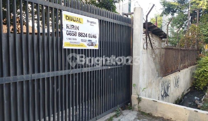 RUMAH LAMA PALMERAH BARAT JAKARTA BARAT COCOK BUAT KANTOR, RUMAH KOST, RESTORAN RUMAH LAMA PALMERAH BARAT JAKARTA BARAT COCOK BUAT KANTOR, RUMAH KOST, RESTORAN