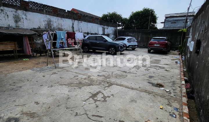 Rumah, Bengkel, 2 Kios Daan Mogot Raya 1