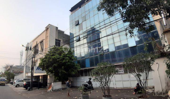 Ruko Gandeng 5 Lantai di Jalan Tiang Bendera Jakarta Harga Murah 3