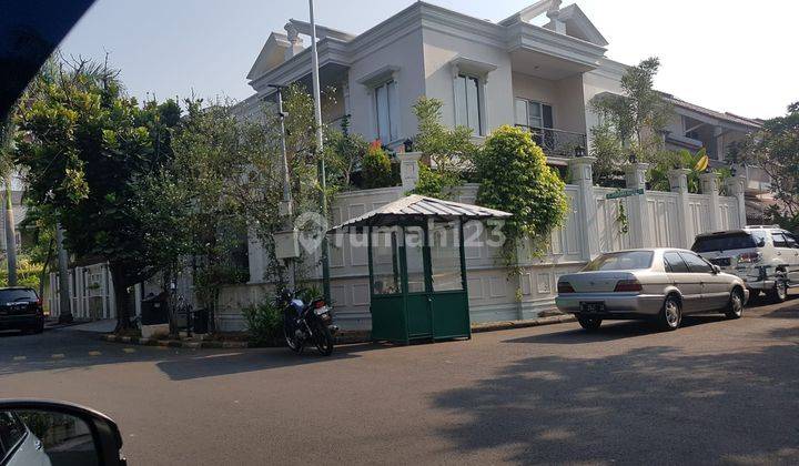 Dijual Segera Rumah Hook 2 Lantai di Puri Indah Jakarta Barat 1