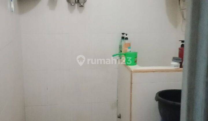 Dijual Rumah 2 Lantai di Taman Meruya Illir  2