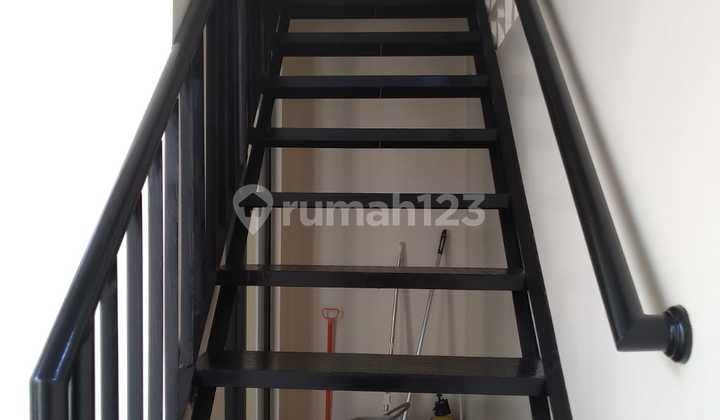 Dijual Rumah 2 Lantai Bagus Siap Huni di Cluster Caleus Green Wich BSD City. Eddyefgs 2