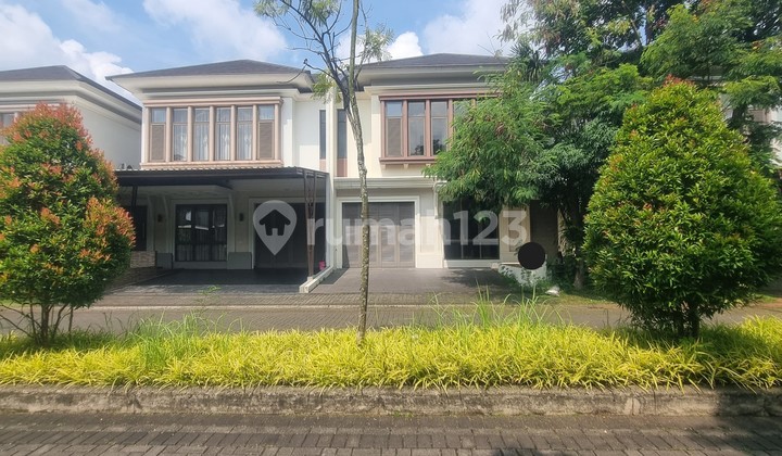 Dijual Rumah bagus rapih lokasi strategis di Green Wich BSD Cluster Luxmore - Ylefb