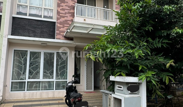 For Sale: 2-Story Fully Furnished Move-In Ready House in Cluster Faraday Type B Master, Gading Serpong - Atefa.