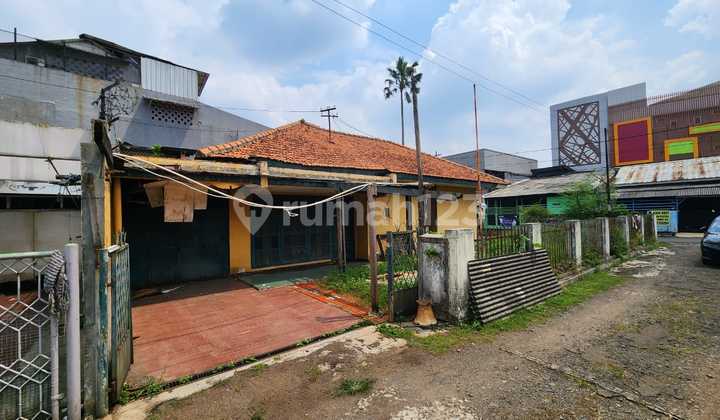 Dijual Rumah Tua Hitung Tanah - Old Money Sblh AkPar Trisakti Tanah Kusir / Bintaro - Jaksel. Byn