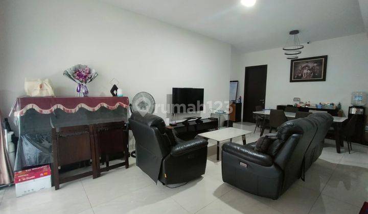 Dijual Murah Rumah Cantik di Mozia Jl Boulevard Bsd City. Adry Gs 2