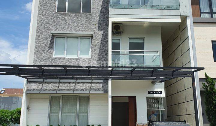 Dijual Rumah 3 Lantai Unfurnished di Sutera Onix Alam Sutera-ML EFGS 1