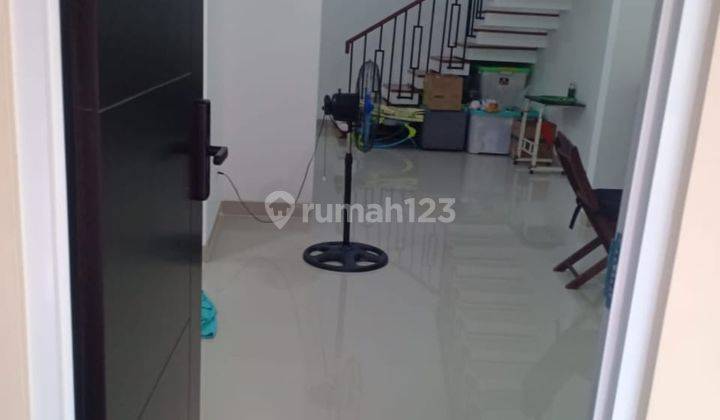 Dijual Rumah 2 Lantai Unfurnished di Legok, Tangerang. Hndr Efmet 2