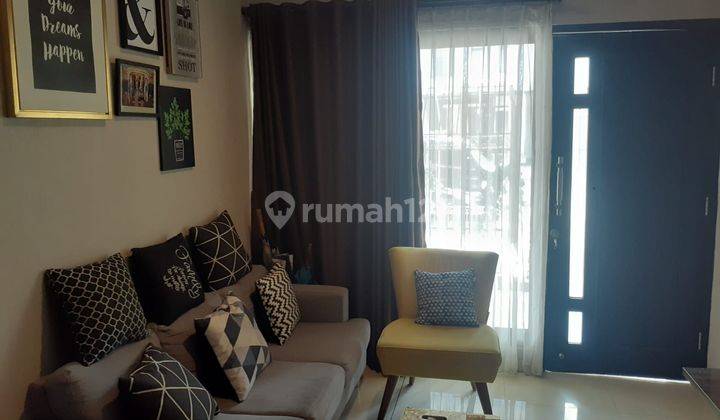 Dijual Rumah 2 Lantai Murah Furnished SHM di Elang Raya Ciputat, Irn Efs 2