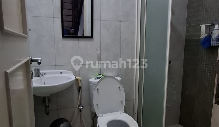 Dijual Rumah 2 Lantai Rapih siap huni posisi hook di Cluster Chalcedony, PHG - Gading Serpong. Eddyefgs 2