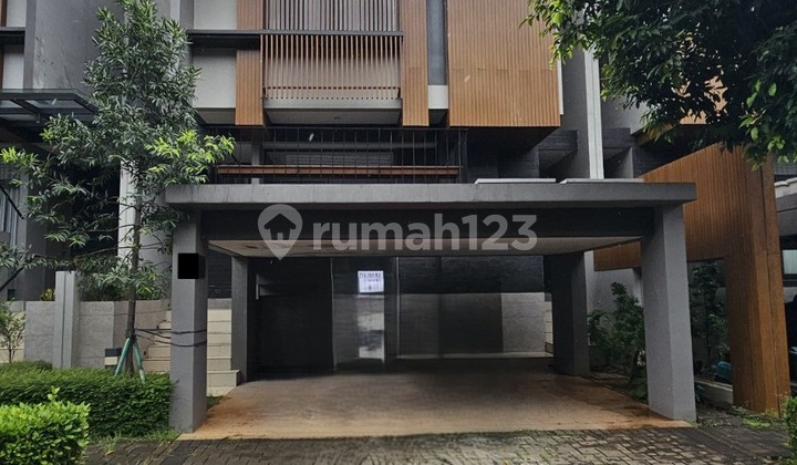 Dijual Rumah bagus siap huni di Cluster Caleus Green Wich BSD City - Atefa