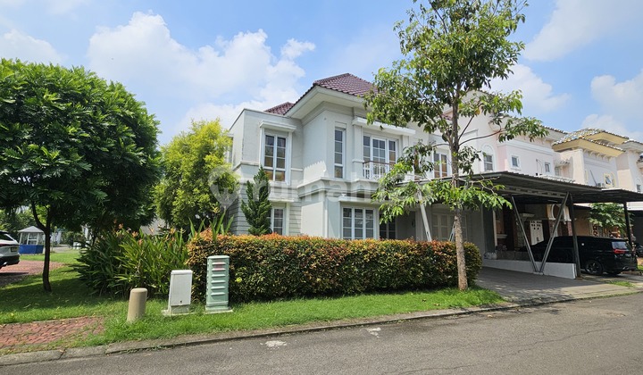 Dijual Hot Property Rumah 2 Lantai Hoek Unit VVIP Full Furniture sip huni di Cluster Alicante - Gading Serpong. Ylefb