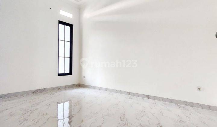 Dijual Rumah 1 Lantai Baru Unfurnished di Griya Loka, Bsd. Lnyefb 2