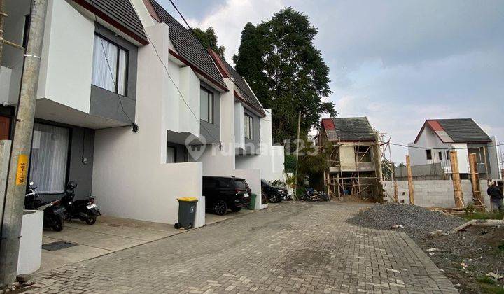 di jual ruko dan rumah di jln cigugur girang bandung 2