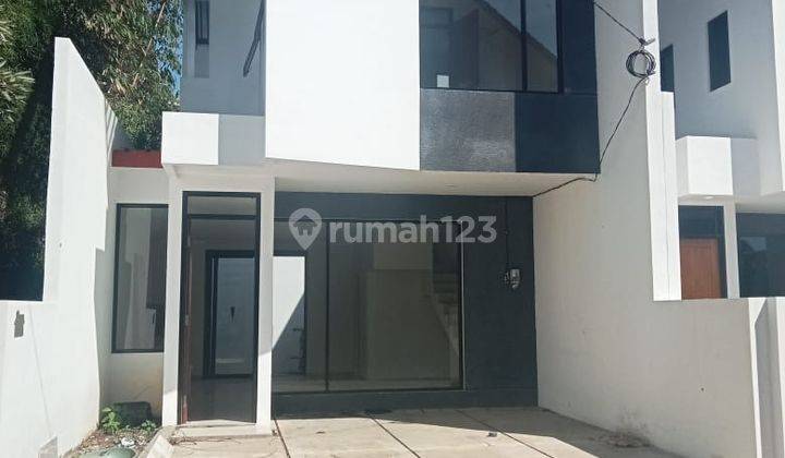 di jual ruko dan rumah di jln cigugur girang bandung 1