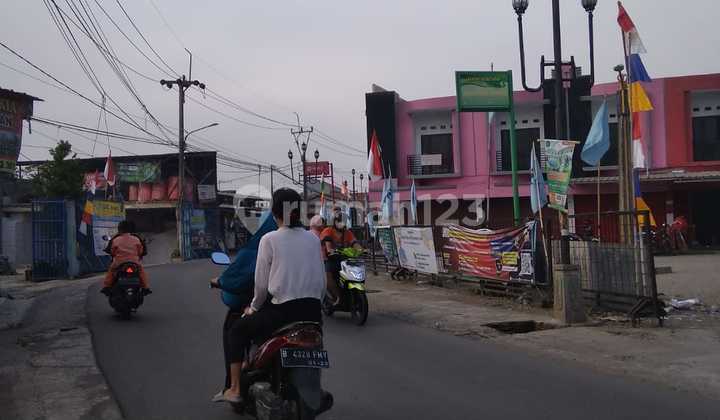 Strategis. Parkiran Luas. Super Terjangkau Usaha Apa Saja Pasti Ramai Kontrakiin 75jt Ga. Pernah Kosong