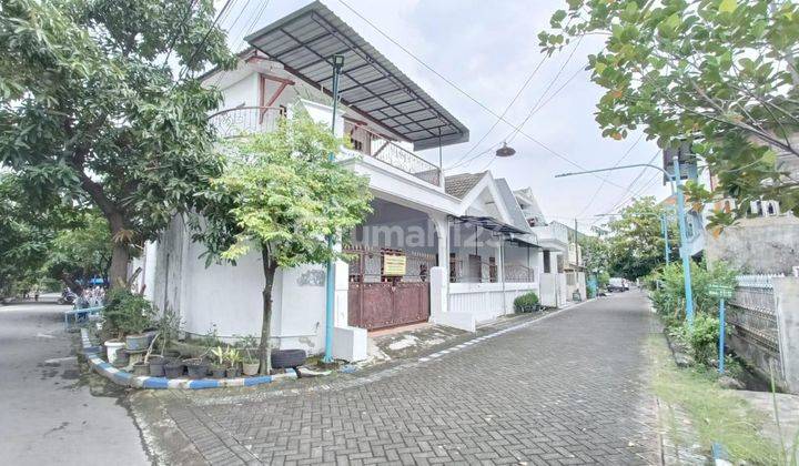 Rumah 2 Lantai Bagus di Pucang Indah, Sidoarjo 2