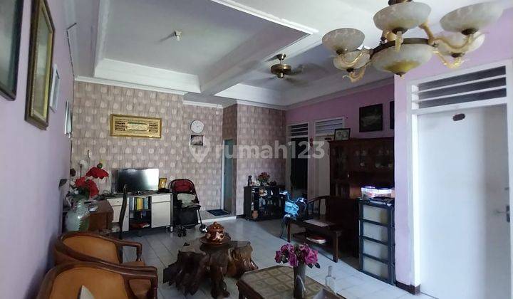 Dijual Rumah One Gate Medayu Selatan Row Jalan 9 Meter Cocok Untuk Kost2an,kantor , Usaha Kuliner Dan Rumah Tinggal  2