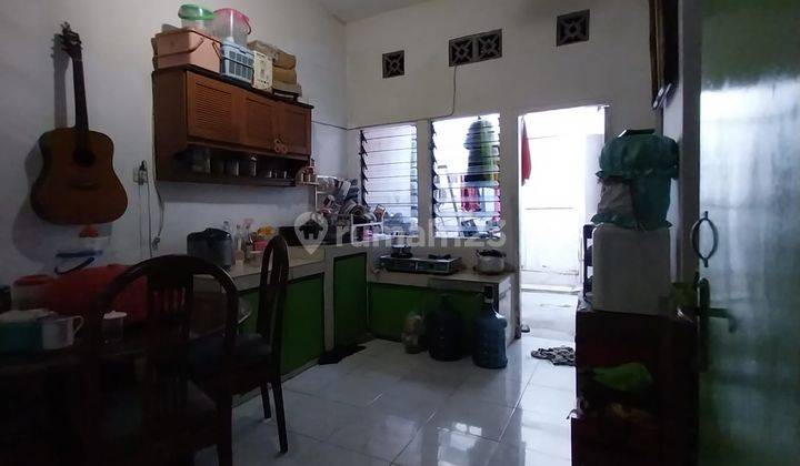 Dijual Rumah One Gate Medayu Selatan Row Jalan 9 Meter Cocok Untuk Kost2an,kantor , Usaha Kuliner Dan Rumah Tinggal  2