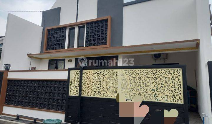 Rumah Mewah Ada Kolam Renang Privat Di Perum , Sedati Kwangsan, Sidoarjo 1