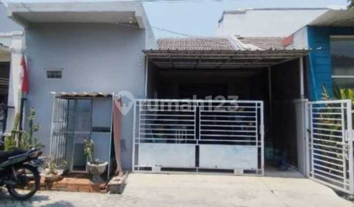 For Quick Sale, Renovated House in Rungkut Housing Near MERR, Campus, Airport