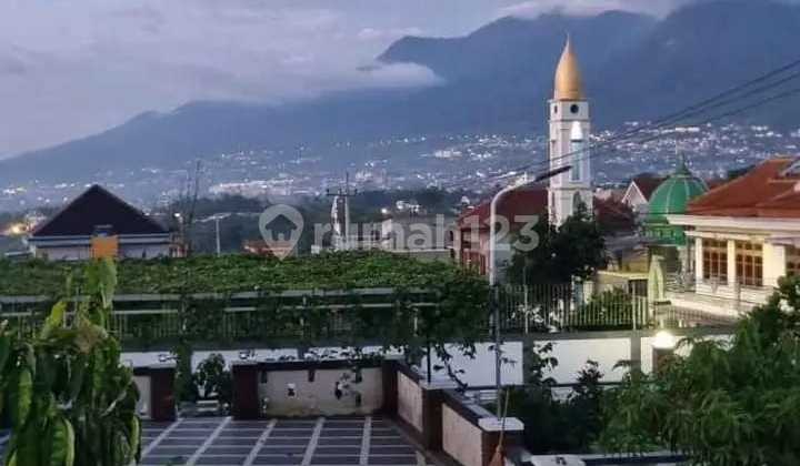 Rumah Kebun Cantik View Super Cantik  Di Batu Malang