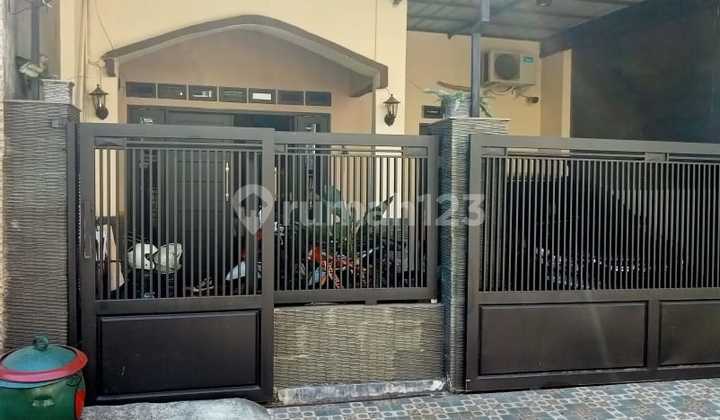 Jual Cepat Rumah Siap Huni 2 Lantai di Jambangan Surabaya