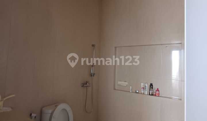 Dijual Rumah Siap Huni Nirwana Eksekutif Lingkungan Nyaman ,Asri Dekat Fasum Lapangan Basket 2