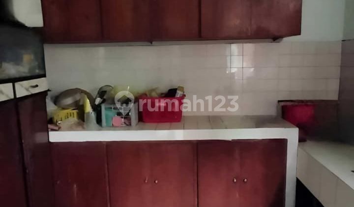 For Sale 1.5-Story House in Rungkut Asri Housing Complex 2