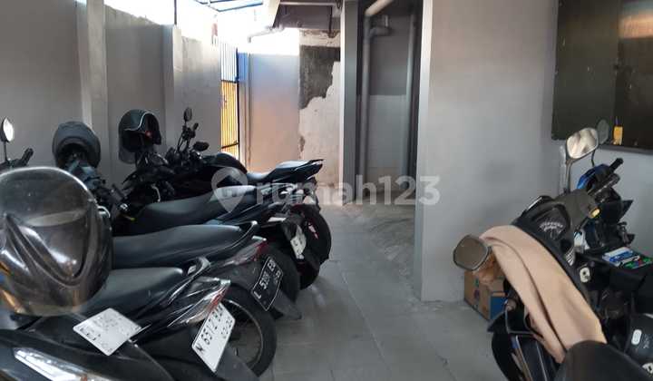 FOR SALE BOARDING HOUSE on Dhoho Street NEAR WIDYA MANDALA CATHOLIC UNIVERSITY 2