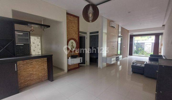 Disewakan rumah Full Furnish Medokan Asri Utara  2