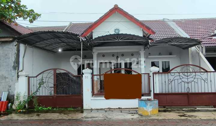 Wiguna's Leading House