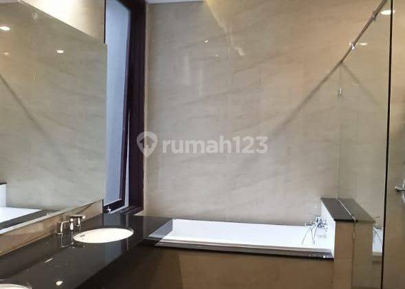 Dijual Rumah Terawat Di Setraduta Grande 2