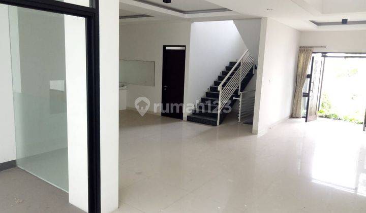 Dijual Rumah Minimalis Lingkungan Asri Di Setraduta 2