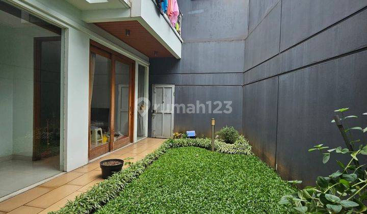 Dijual Ruang Usaha Bisa Buat Rumah Tinggal Di Jalan Cihampelas 1