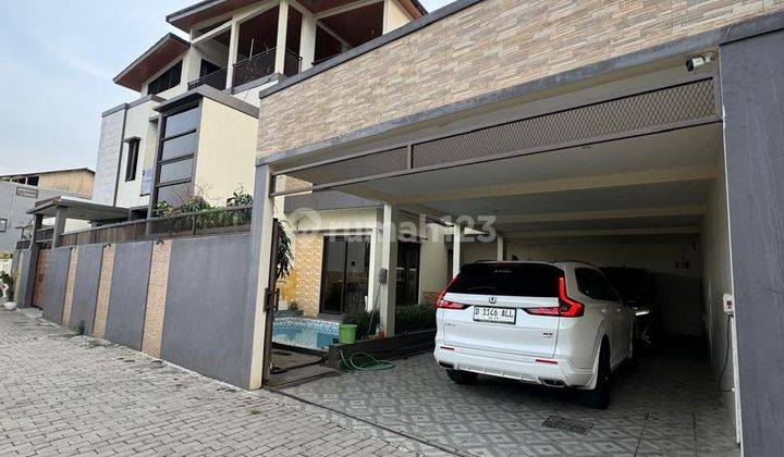 For Sale Villa Lembang Full Furnish Cocok Untuk Keluarga Besar 1