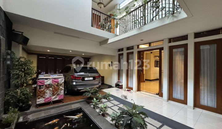 Rumah Bagus 2 Lantai Ada Rooftop di Pusat Kota Bandung (Nego Sampai Jadi)