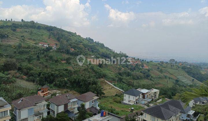 Tanah kavling dengan view lembah dan kota di dago 2