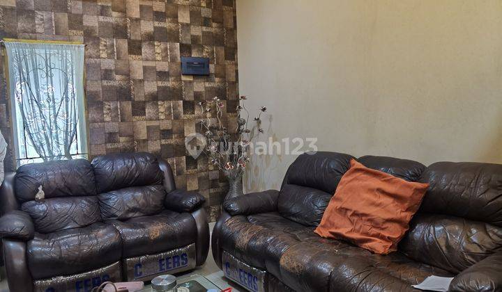 Rumah 2 Lantai SHM di Fortune Grha Raya , Tangerang Selatan 2