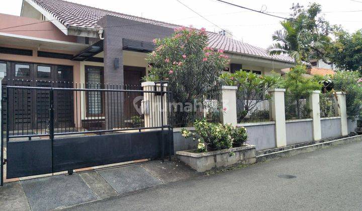 Rumah SHM Bagus Di Cipulir Jakarta Selatan  1