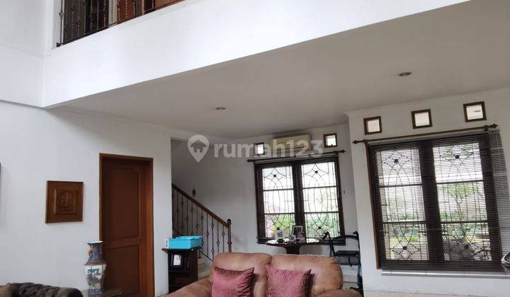 Rumah Bernuansa Modern di Bintaro Veteran Jakarta Selatan  2