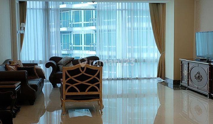 Apartemen Bintang 5 Dengan View Cantik 1