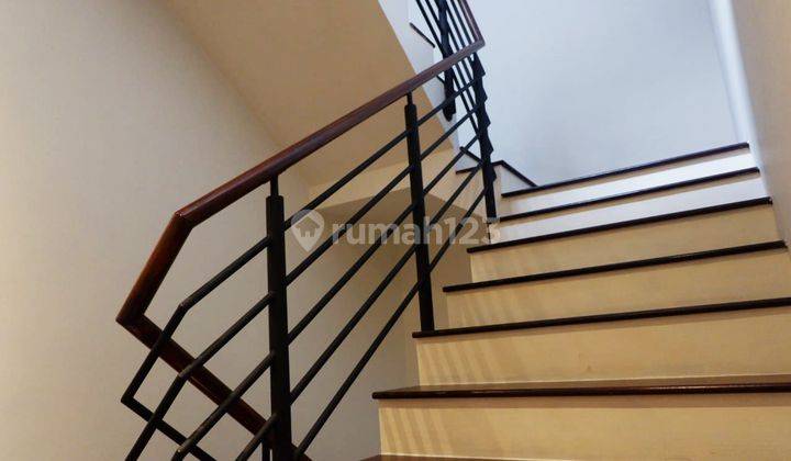 Disewakan Rumah Dalam Townhouse Bangka 13