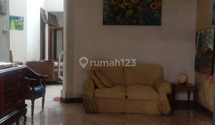 Dijual Rumah Lama Terawat Baik di Jatipadang 2