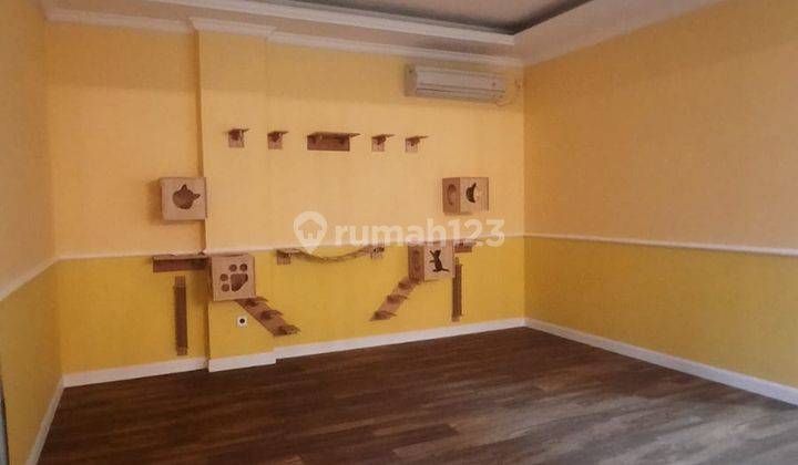 Disewakan Ruko Area Exclusive Pondok Indah 2
