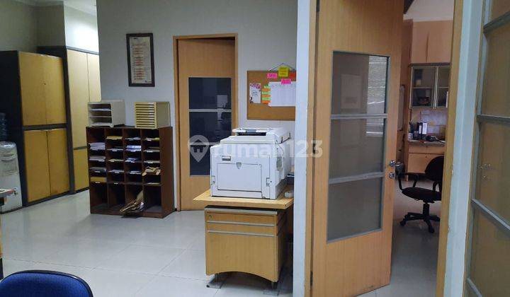 Dijual Cepat Kantor Dan Gudang di Tebet 6