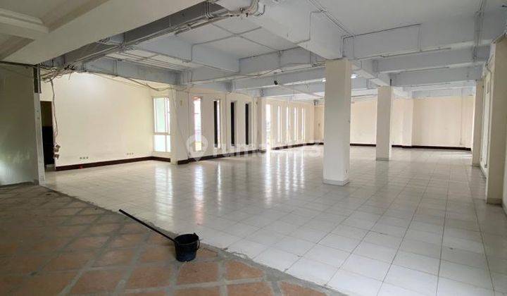 Disewakan Rumah Usaha Dikawasan Pondok Indah 2