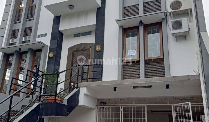 TURUN HARGA Rumah Sistem Cluster Jakarta Selatan 1