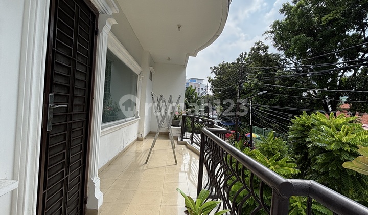 Cideng Prime Area! Rumah 229M² di Bawah NJOP - Cocok Kantor/Usaha Cideng Prime Area! Rumah 229M² di Bawah NJOP - Cocok Kantor/Usaha